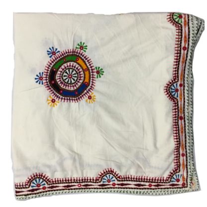 white sindhi shawl