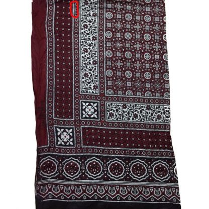 maroon linen shawl